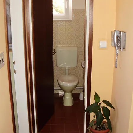 Apartment Arthur Podstrana