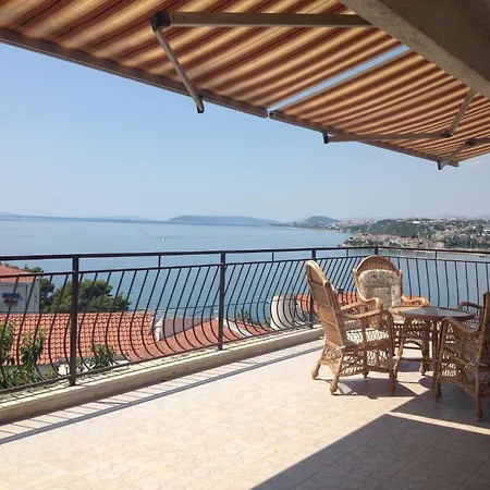 Apartman Arthur Podstrana