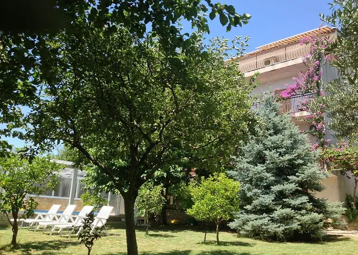 Arthur Διαμέρισμα Ποντστράνα